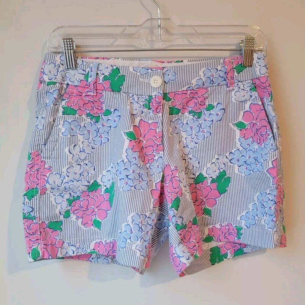 Crown And Ivy Caroline Shorts Womens Size 2‎ Petite Floral Watercolor Beach
